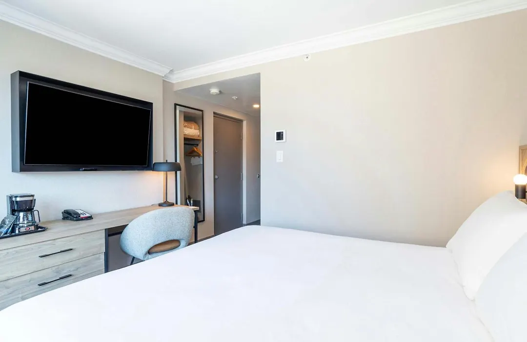 Sandman Hotel Vancouver Downtown-1